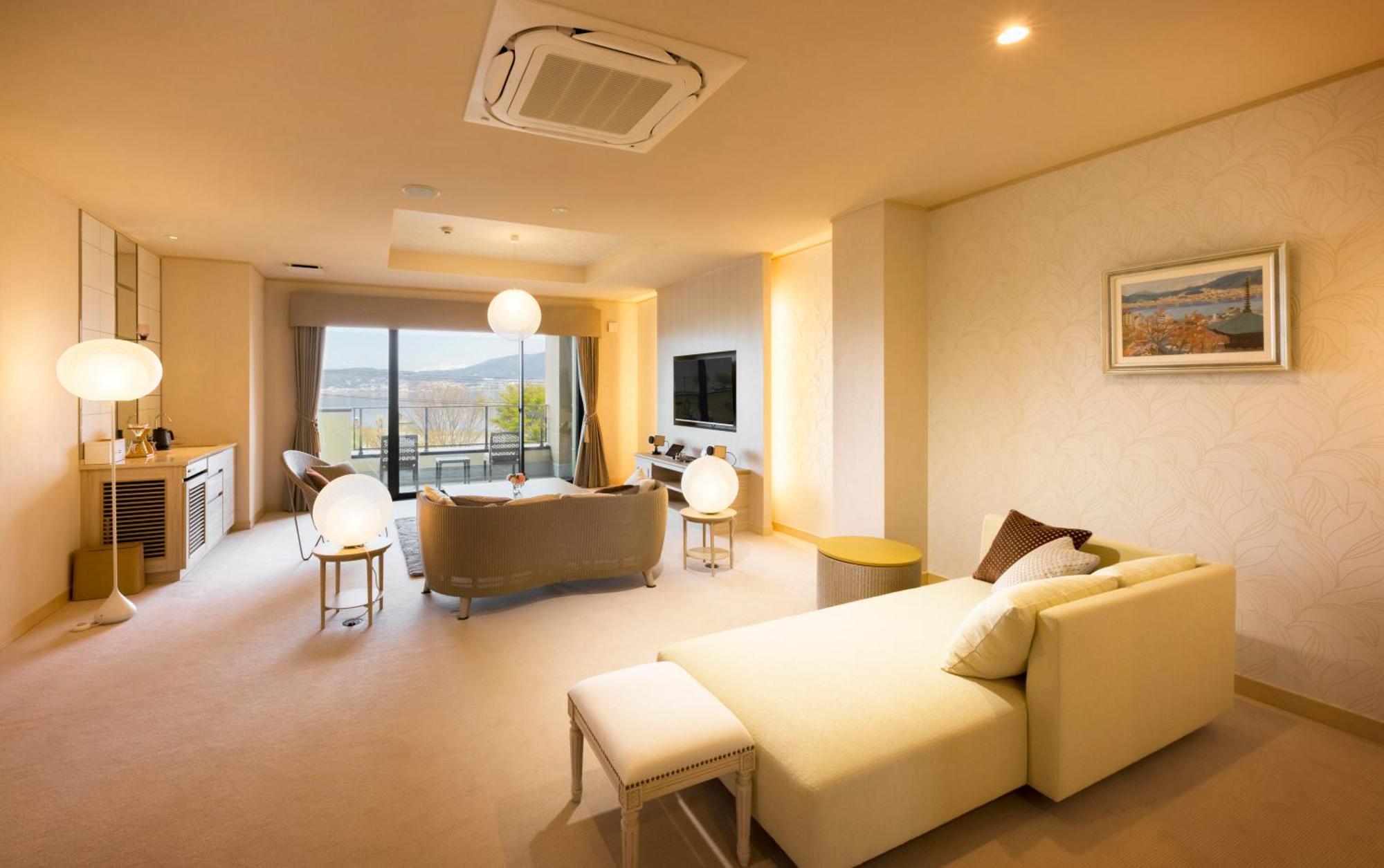 Katakura Silk Hotel Suwa  Eksteriør billede