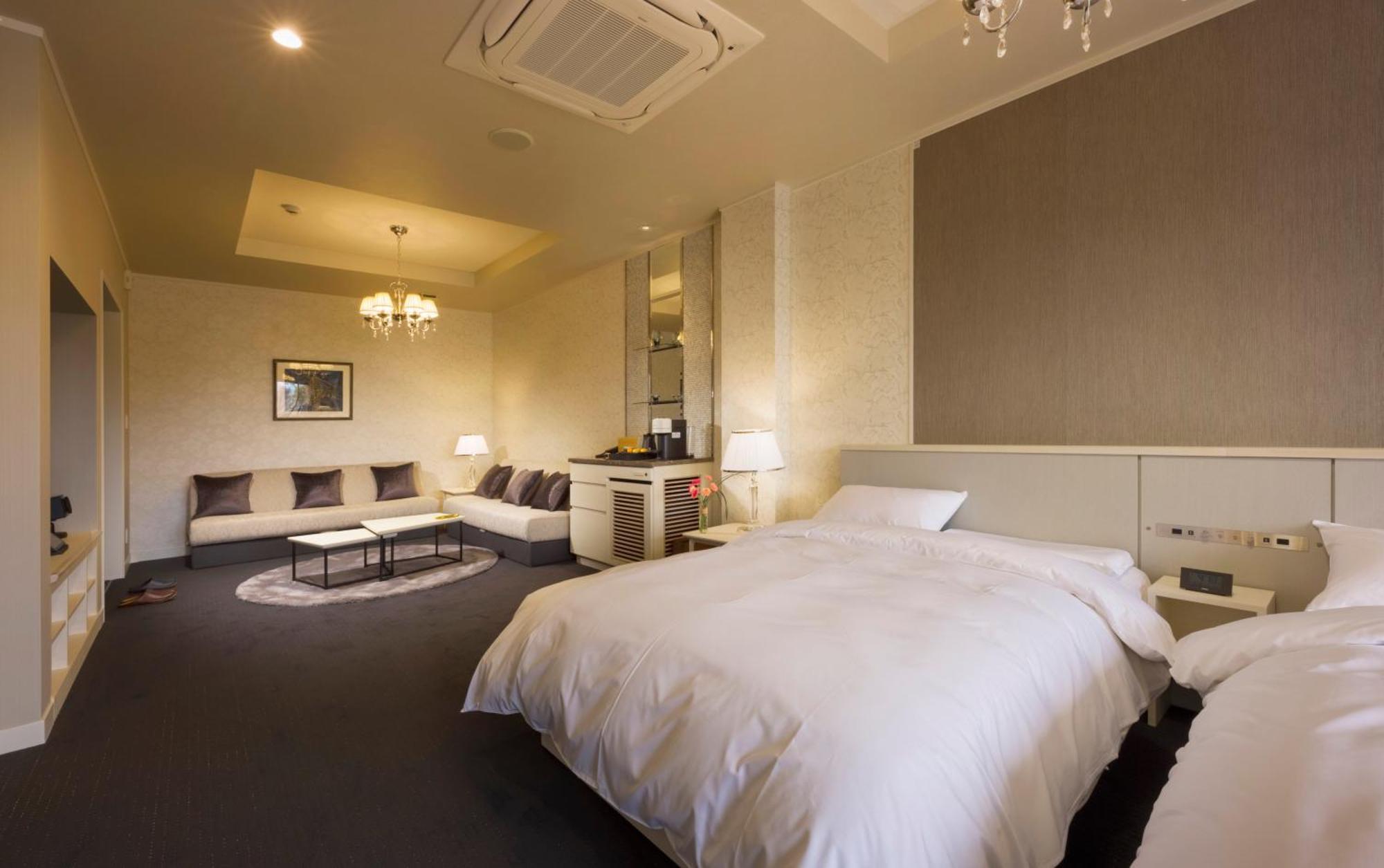 Katakura Silk Hotel Suwa  Eksteriør billede